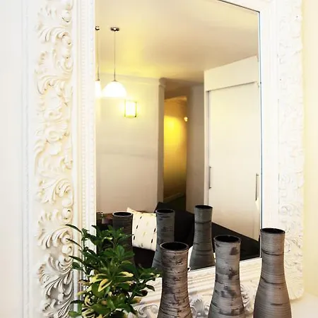Luxury One Bedroom Paris Center * Paris