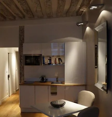 Apartment Luxury One Bedroom Paris Center Paris