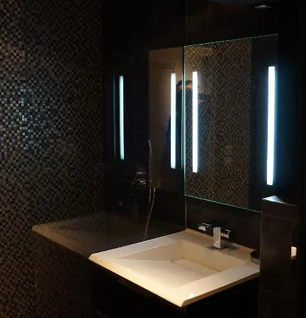 Luxury One Bedroom Paris Center *